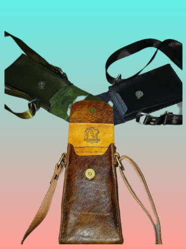 کیف موبایل و مدارک چرم طبیعی دستدوز گردن آویز زیباس چرم