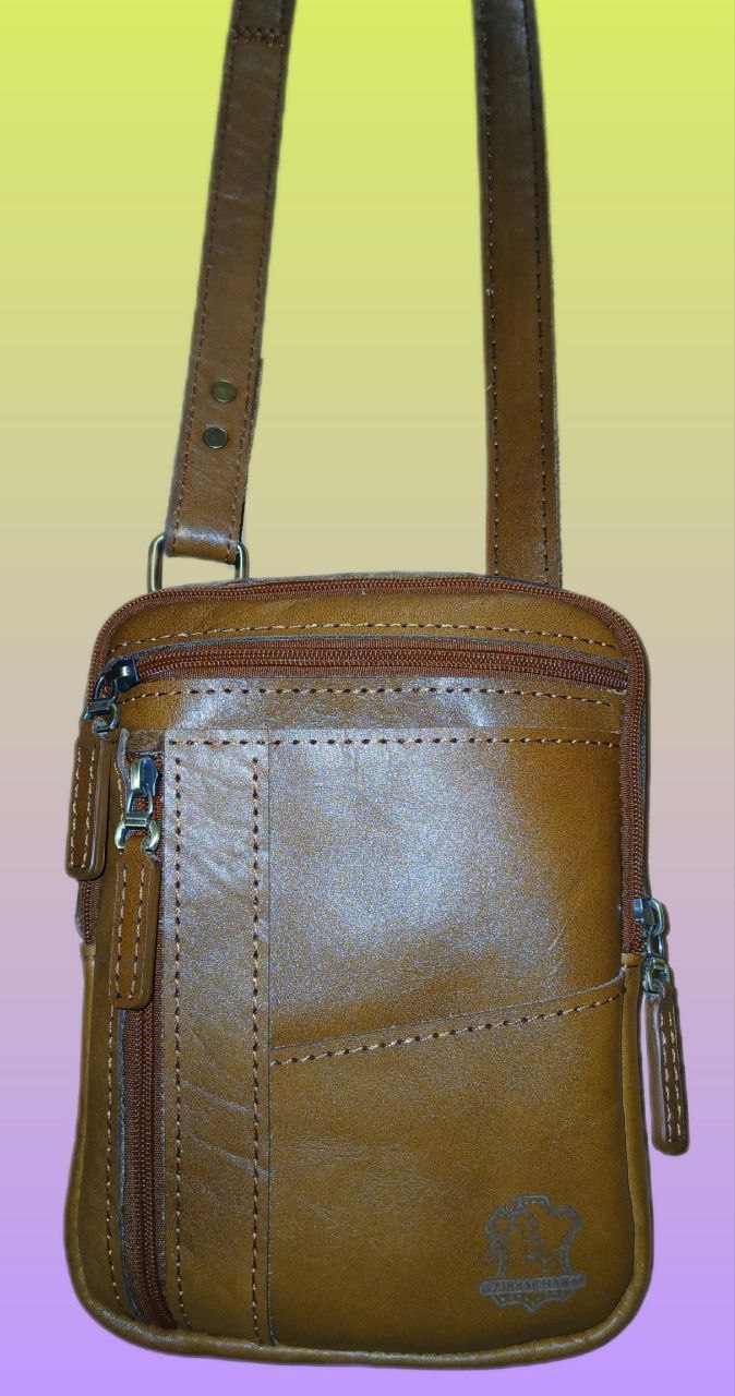 کیف اسپرت چرم طبیعی دستدوز با بند قابل تنظیم