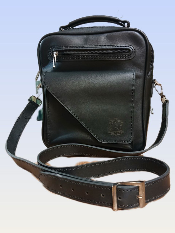 کیف دوشی چرمی دستدوز مناسب دانشجویان و کارمندان