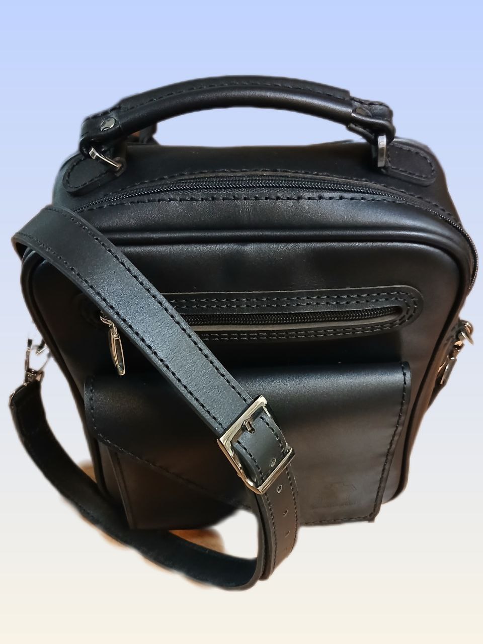 کیف چرمی دستدوز مناسب محیط کاری و دانشگاه