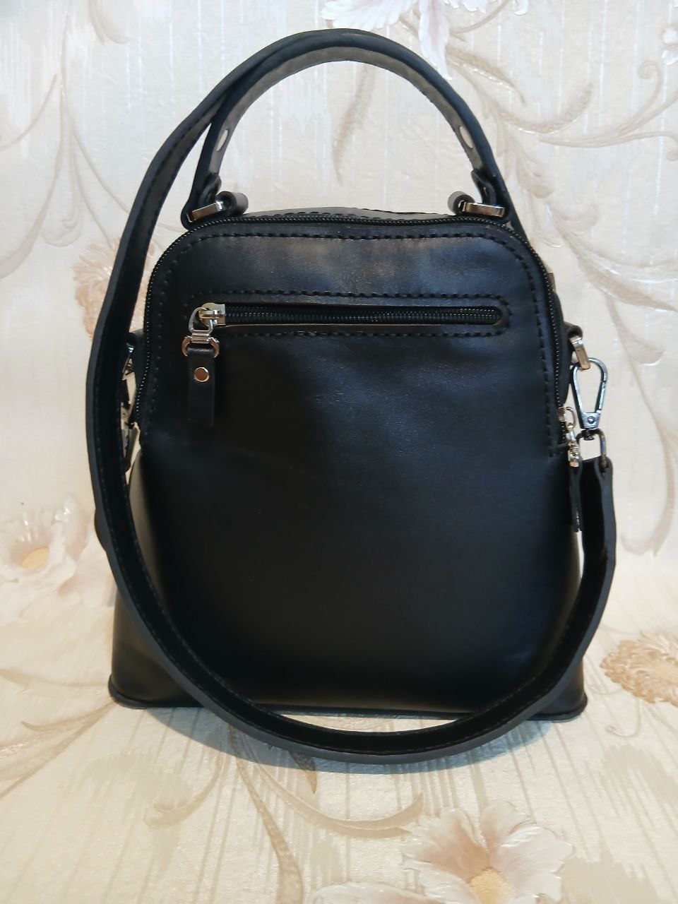 کیف چرمی زنانه شیک و مقاوم با دوخت حرفه‌ای