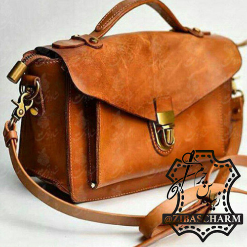 کیف دوشی زنانه چرم طبیعی دست دوز زیباس چرم