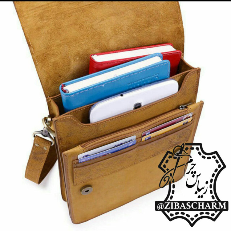 کیف دوشی چرم طبیعی دست دوز زیباس چرم