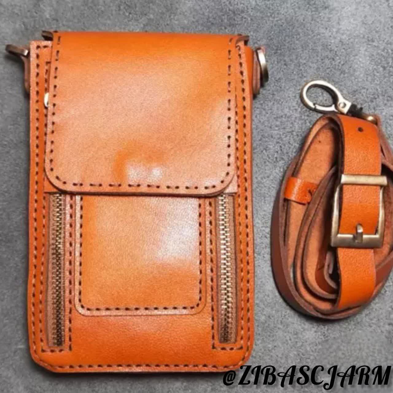 کیف دوشی دست دوز زیباس چرم - A22