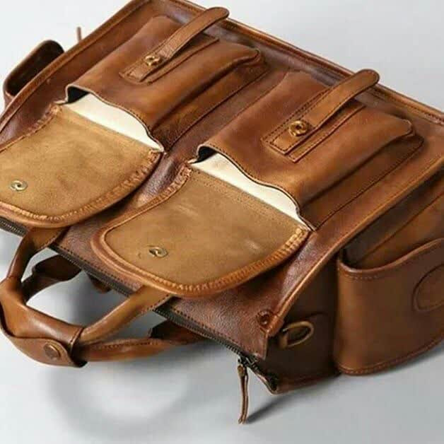 ساک کوچک مسافرتی چرم طبیعی دستدوز زیباس چرم