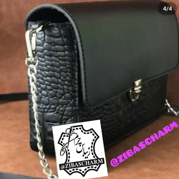 کیف زنانه دوشی چرم طبیعی دستدوز