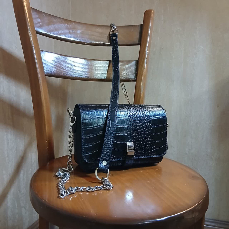 کیف زنانه مجلسی چرم طبیعی دستدوز زیباس چرم - A81